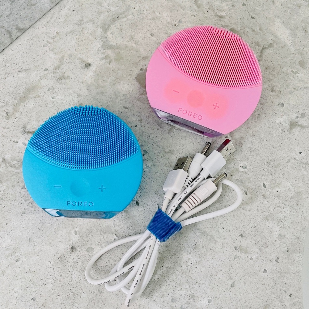 FOREO LUNA mini 2 Facial Cleansing and Massage
